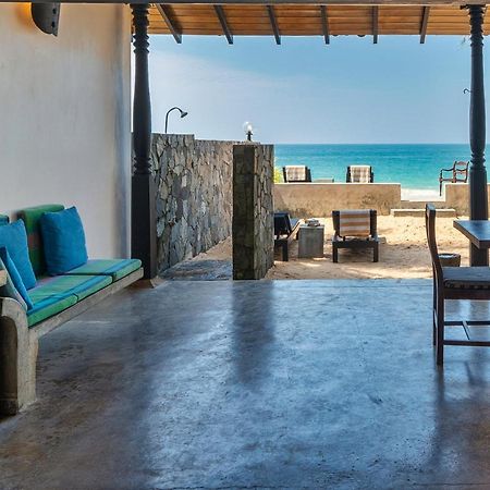 Blue Parrot Beach Villa Ambalangoda  Εξωτερικό φωτογραφία