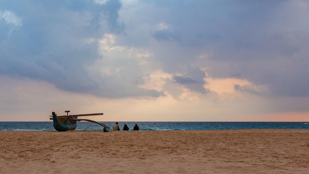 Blue Parrot Beach Villa Ambalangoda  Εξωτερικό φωτογραφία