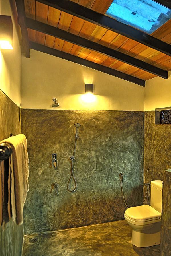 Blue Parrot Beach Villa Ambalangoda  Εξωτερικό φωτογραφία