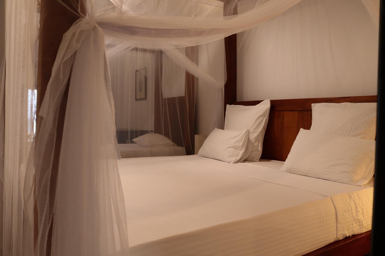 Blue Parrot Beach Villa Ambalangoda  Εξωτερικό φωτογραφία